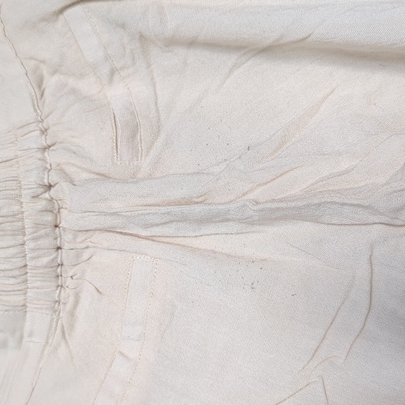 Nu New York lightweight tan pants with pockets size M/L - Picture 4 of 9